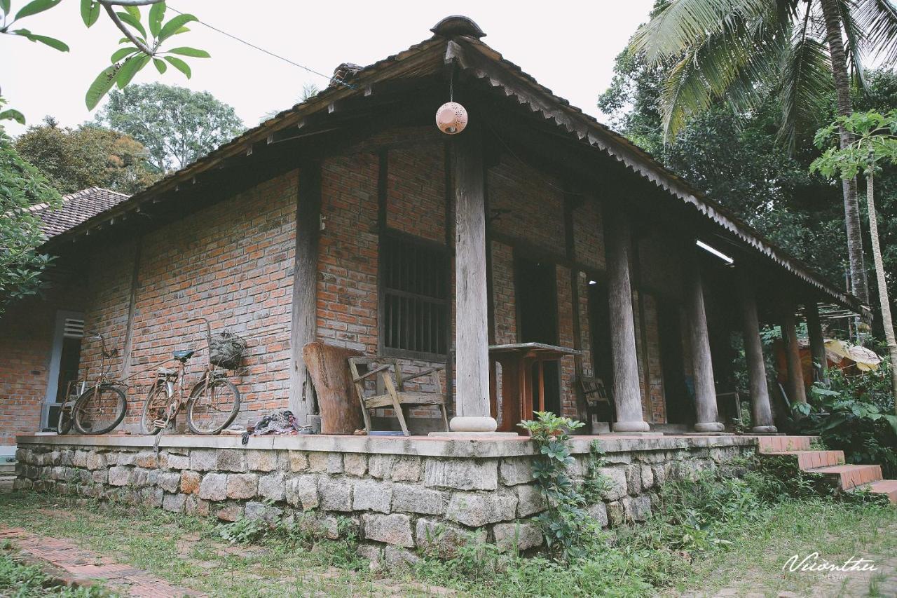 Vuonthuguesthousegarden Kon Tum Exterior foto